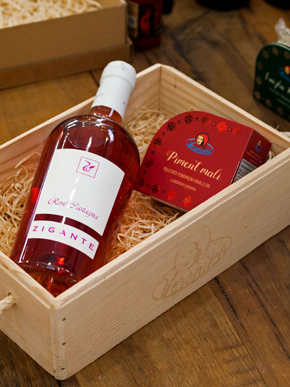 Poklon paket “Piment i Rose” Poklon paket “Piment i Rose”